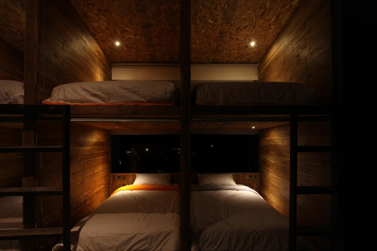 Bong Hostel Nusa Lembongan Exterior foto