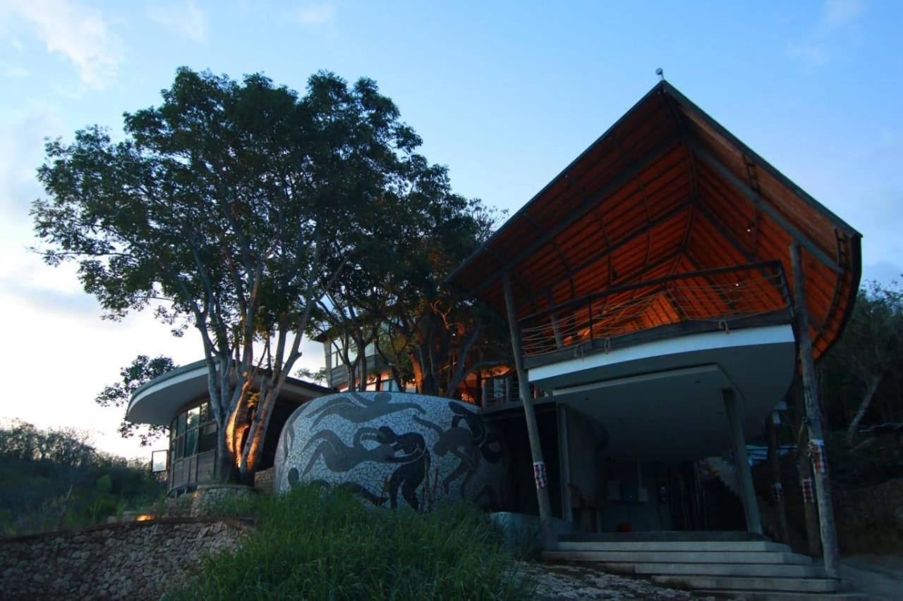 Bong Hostel Nusa Lembongan Exterior foto